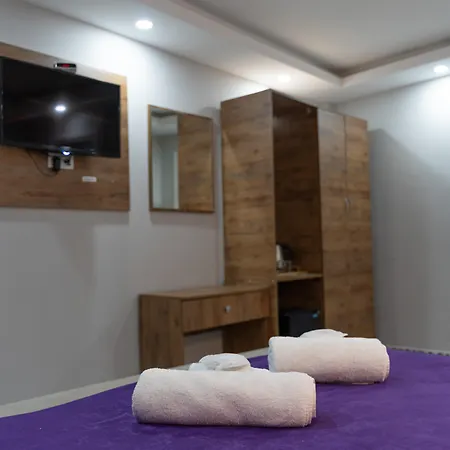 Greenpine Taksim Szálloda 5*