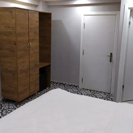 Отель Greenpine Taksim